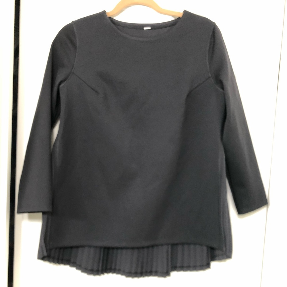 Lululemon top